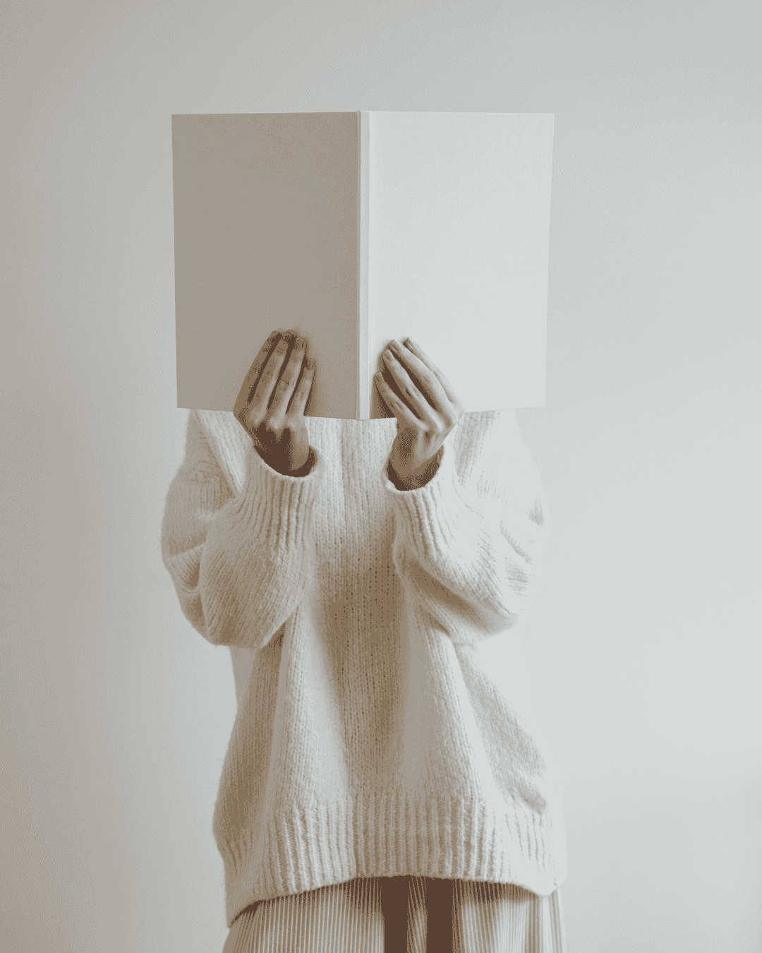 المبدأ الخفي بين النفس و العالم